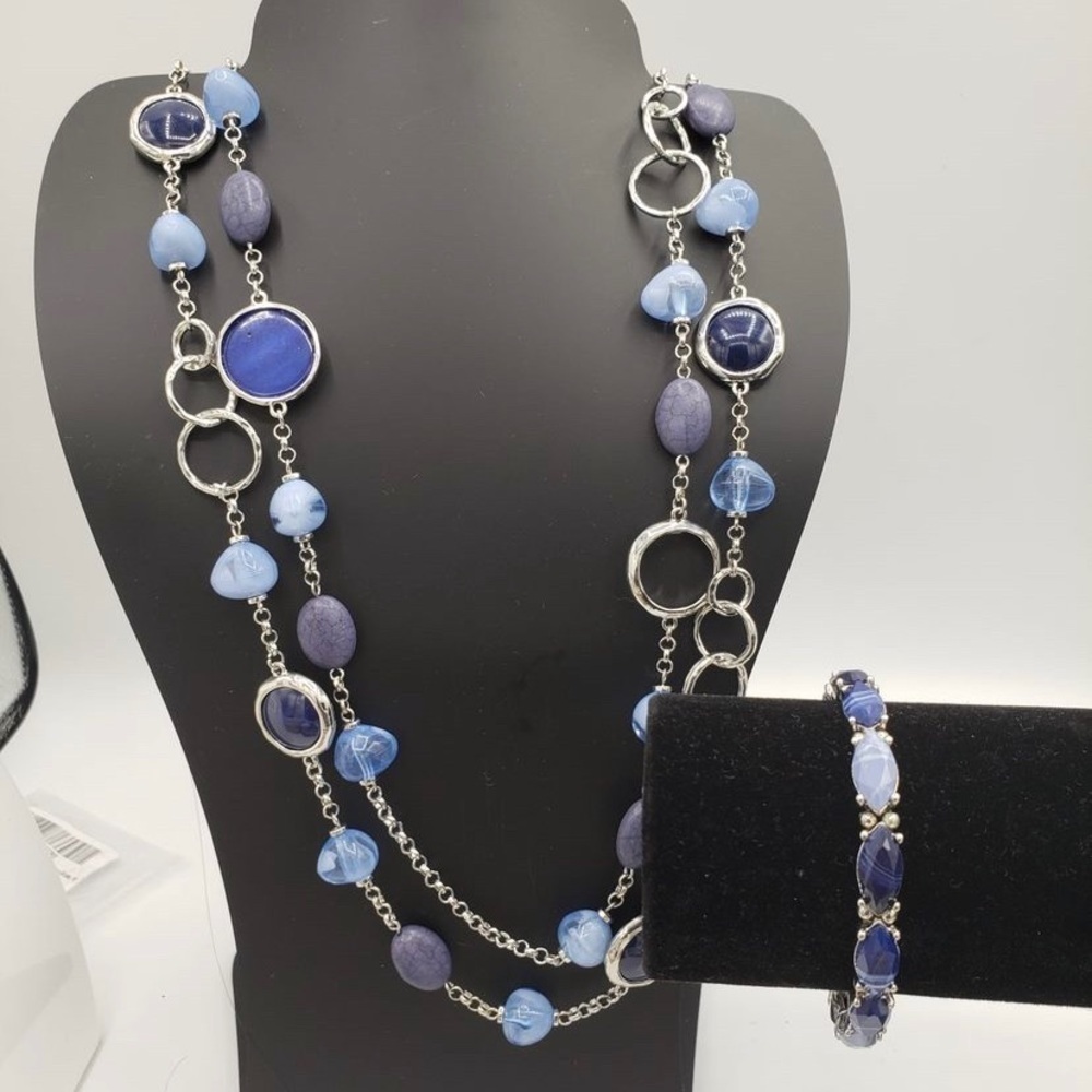 (Bonus Jewelry included ‼️)Silver chain bracelet and necklace set